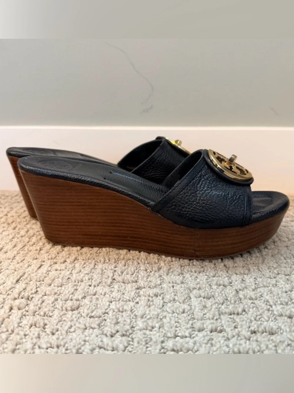 Black Leather Platform Slide Wedges with Gold TB Medallion - Picture 3 of 6